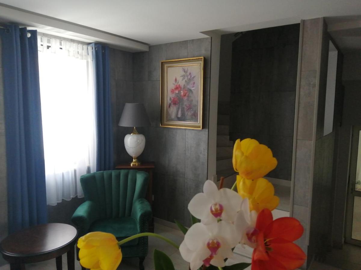 Filsdeger Haz - Central Rooms & Apartmans Extérieur photo